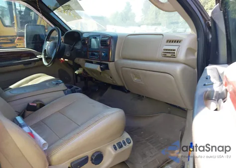 2005 Ford F-250 Lariat/Xl/Xlt из США, поврежденный, VIN 1FTSW21P95EA59153
